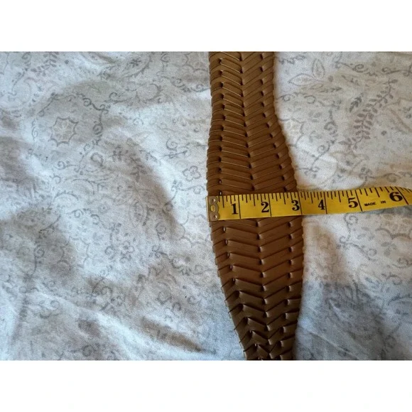 White House Black Market Faux Leather‎ Woven Belt S/P Gold Tone Buckle Vachetta - Picture 6 of 15